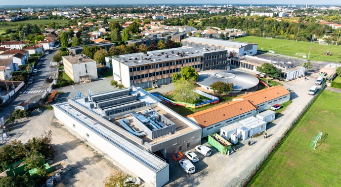 Inauguration du nouveau restaurant scolaire du collège Gérard-Philipe à Niort